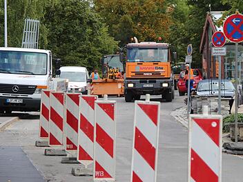 Am Glockenberg geht nichts mehr. Wer nicht weiß, dass dort eine Baustelle ist, erfährt es auch erst, wenn er schon davor steht. Fotos: Helke Renner