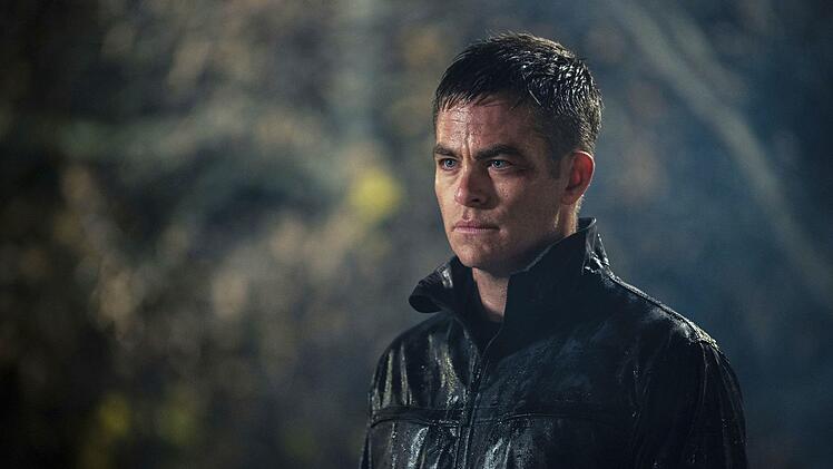 Ex-Soldat James (Chris Pine) zweifelt an seinen neuen Auftraggebern.