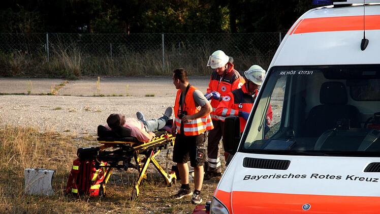 Szenen unangekündigten Übung der Feuerwehren Weisendorf und Großenseebach am Donnerstag, 20. September. Foto: Richard Sänger