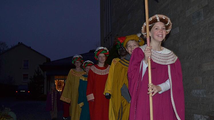 Die Sternsinger laufen schon mal Probe.