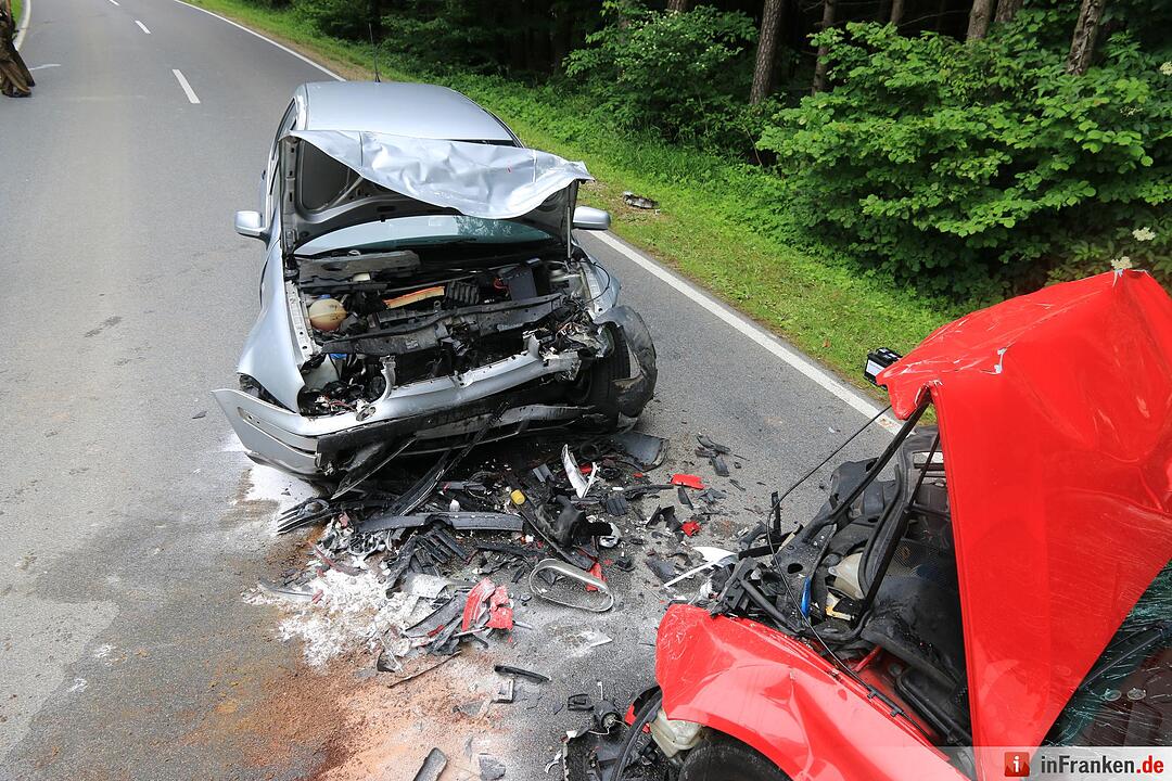 Unfall bei Roßdorf - drei Verletzte