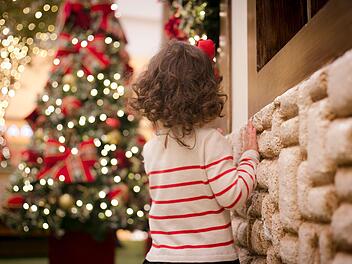 Symbolbild: Kind, Weihnachten