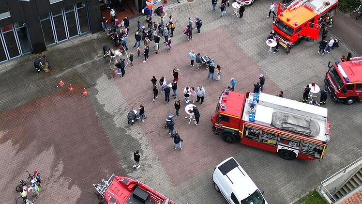 Kitzingen: Feuerwehr verzeichnet gro&szlig;en Erfolg bei Infoveranstaltung - "Au&szlig;engel&auml;nde dicht bev&ouml;lkert"