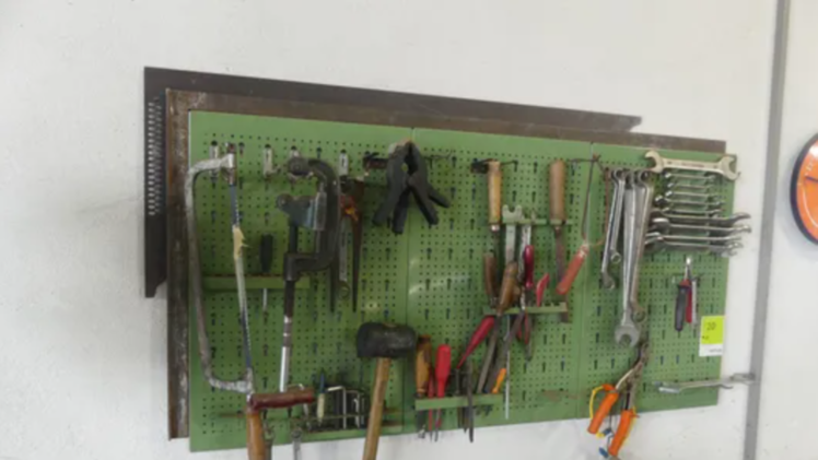 Kirchehrenbach: Handwerksbetrieb geschlossen - große Versteigerung