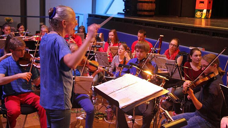 Auch das Orchester probte eifrig. Foto: Sonja Adam