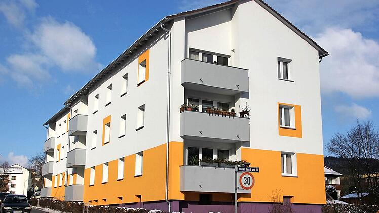 Dieses Mehrfamilienwohnhaus am Inneren Ring wurde außen saniert, innen zum Teil noch nicht. Die Miete stieg um 44 Prozent.