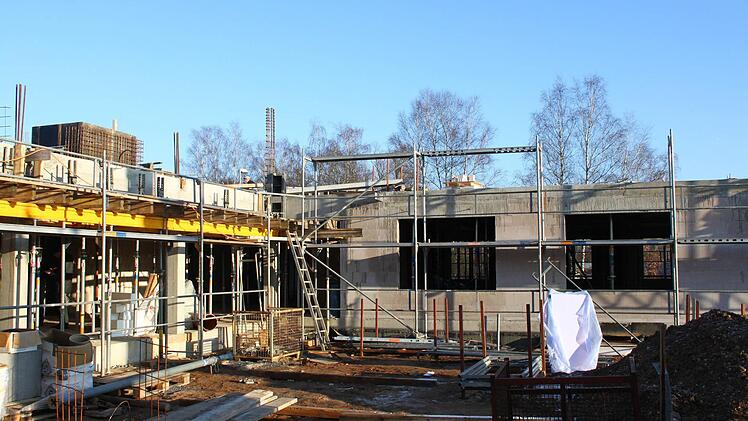 Blick auf die Baustelle des Mainleuser Seniorenheims. Foto: Jakob Weber