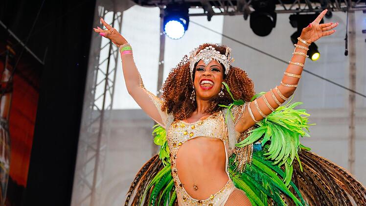 Impressionen von der Eröffnung des 27. Samba-Festivals.Foto: Matthias Hoch