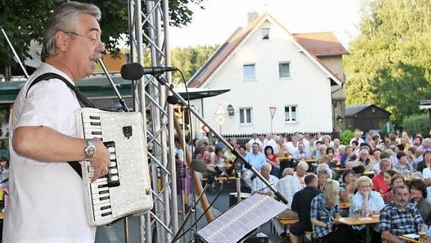 Initiator Philipp Simon Goletz steigt auch wieder selbst auf die Bühne. Foto: Archiv/Sonja Adam