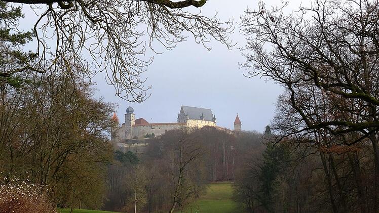 Blick zur Veste Coburg Anfang Dezember vom Veilchental ausFoto Jochen Berger