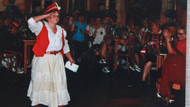Kathi Seidel bei einem ihrer Auftritte beim Frauenbundfasching