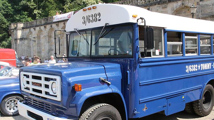 Impressionen vom 15. Coburger Old- und Youngtimertreffen auf dem Schlossplatz.Foto: Wolfgang Desombre