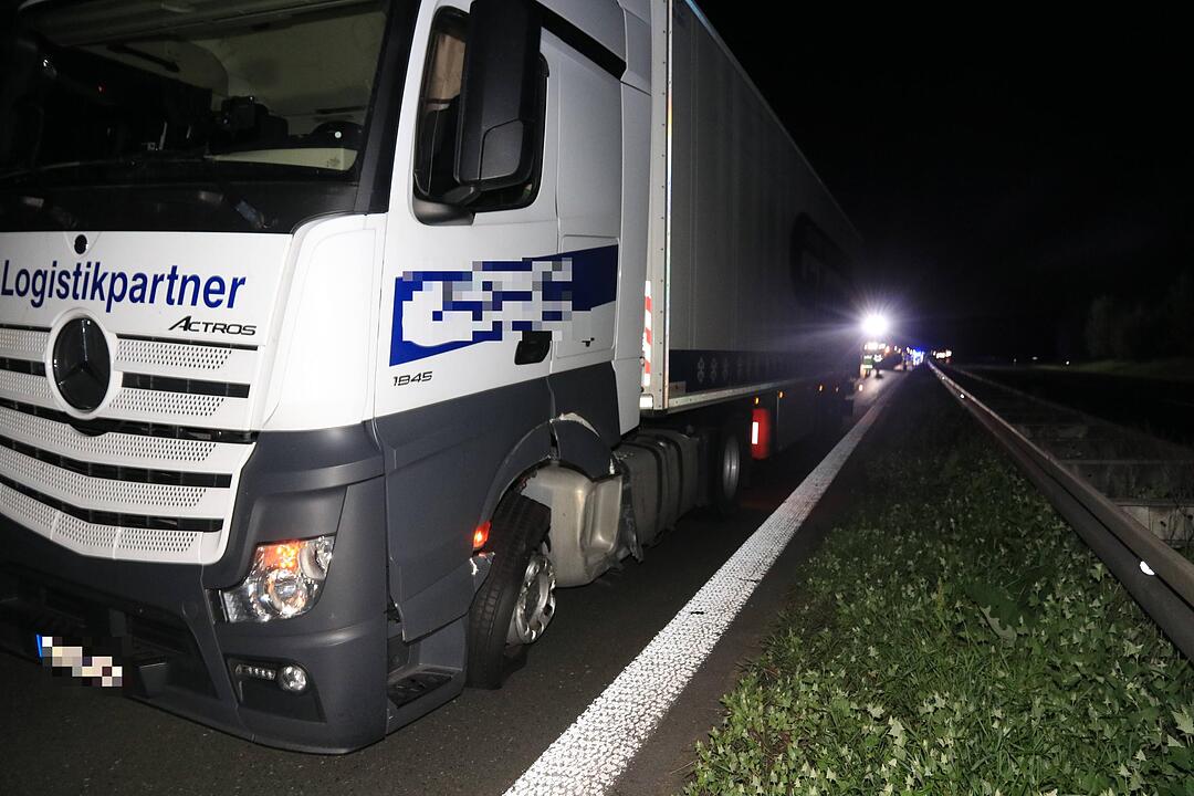 A73 bei Bamberg: Auto überschlägt sich