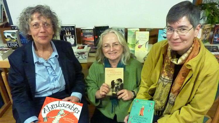 Sie werben für das Lesen (v.l.): Roswitha Dorobek, Charlotte Wahler und Almut Koschel. Foto: privat