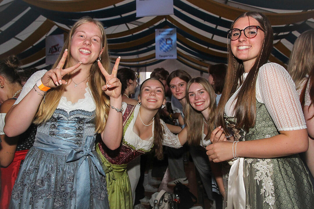 Super Stimmung beim Tauperlitzer Seefest!