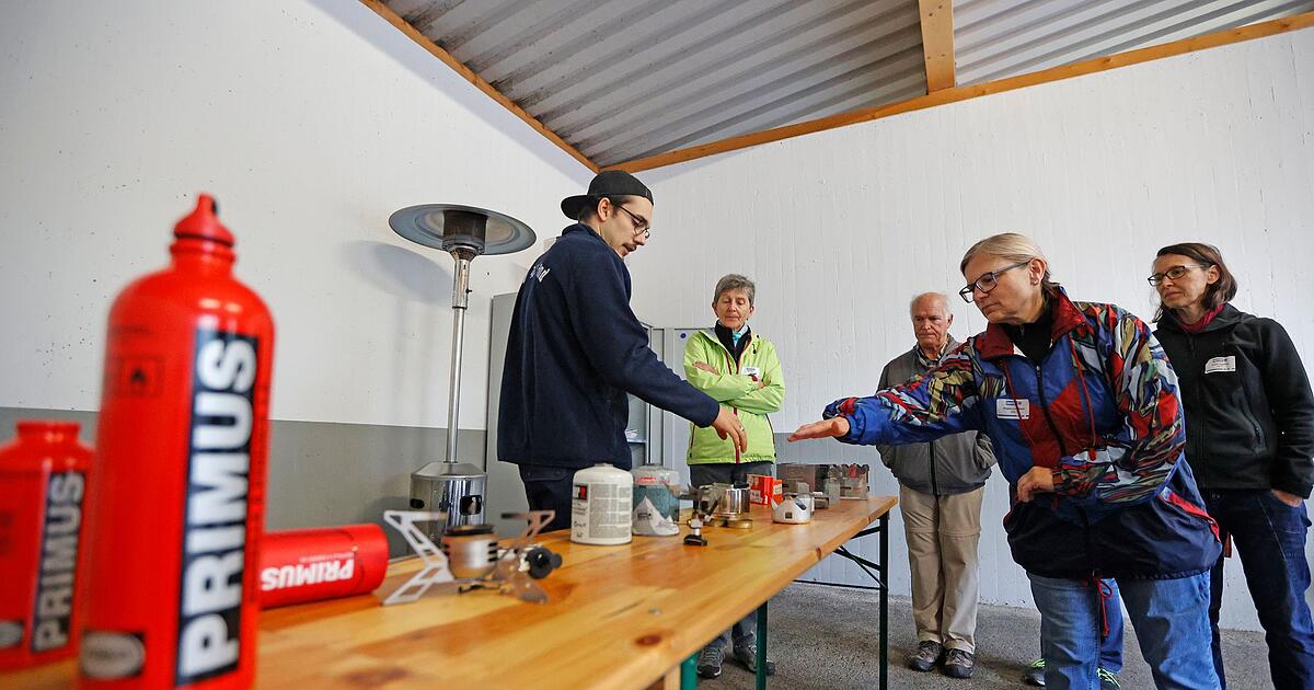 Zelten-im-Wohnzimmer-Ansturm-auf-Krisenkurse-nach-Blackout