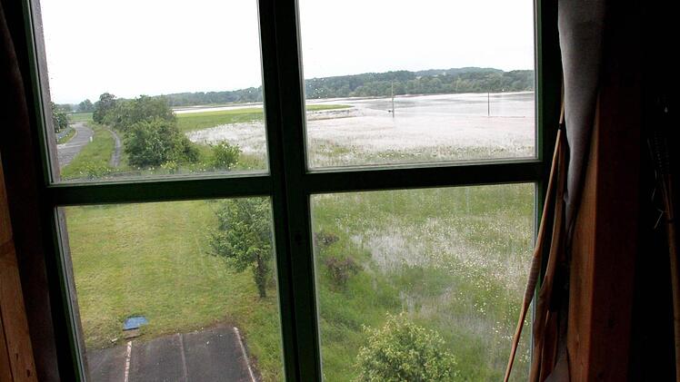 Foto aus dem Fenster des Pfadfinderheims in Adelsdorf. Foto: Johanna Blum