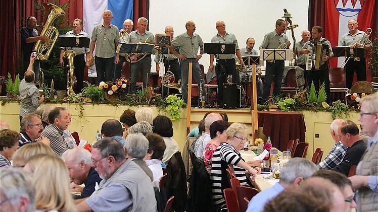 Waldfensterer Bergmusikanten.