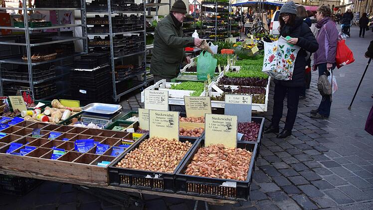 Alles, was das Gärtner-Herz begehrt. Foto: Ronald Rinklef