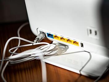 FritzBox-Update: Neue Funktionen  und verbesserte Software für zwei Router-Modelle