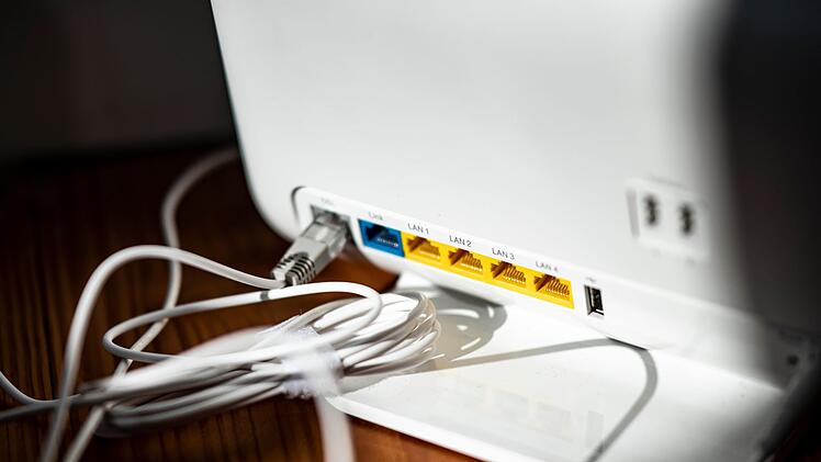 FritzBox-Update: Neue Funktionen  und verbesserte Software für zwei Router-Modelle