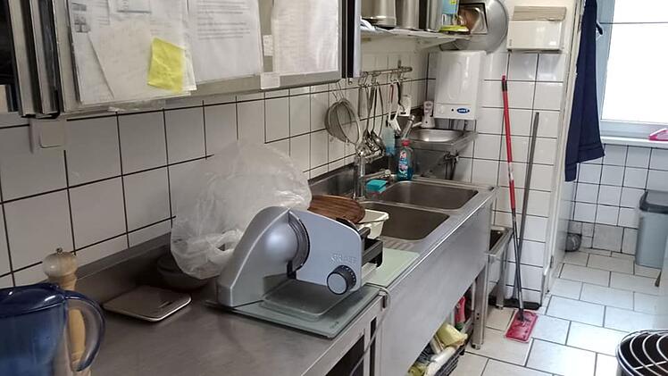 Beliebte Nürnberger Pizzeria "Ranzelli" sucht Nachfolger - Inhaber verabschiedet sich nach 25 Jahren