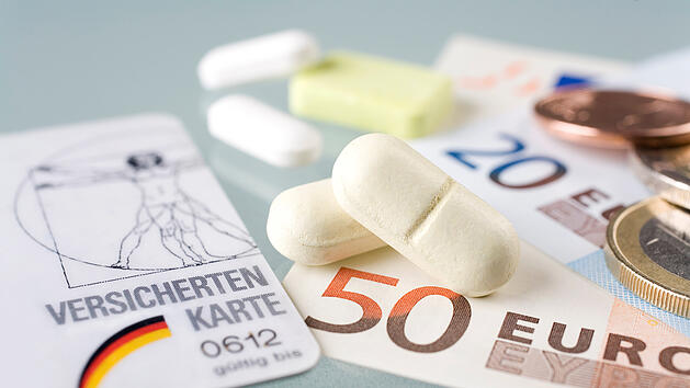 Krankheit, Gesundheit, Steuern absetzen, Finanzamt, Behandlungskosten, Medikamente