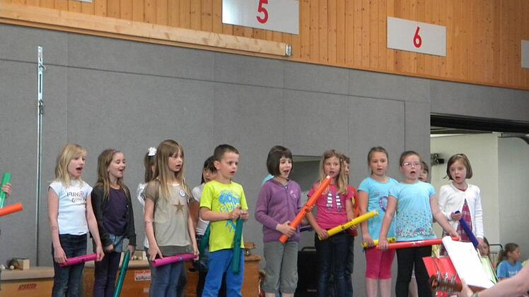 Mit Musik geht alles besser. Das lernen auch die Kinder der Sinnberg-Grundschule. Foto: Schule