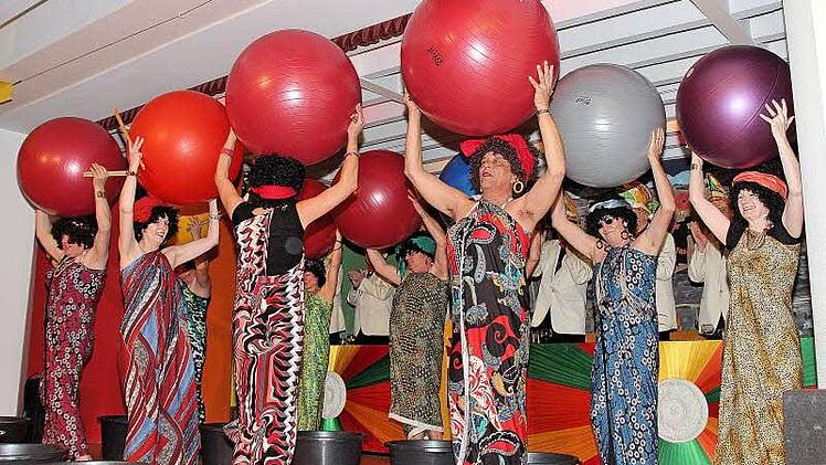 Faschings-Prunksitzung der Kolpingfamilie im Dicken Turm  Foto: Dieter Britz