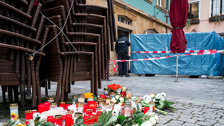 Lichtenfels: Blumenladen-Mitarbeiterin getötet - Experten untersuchen Tatort mit moderner Methode