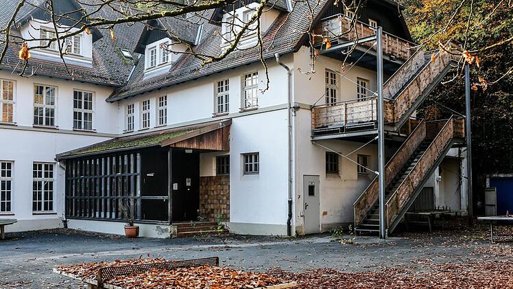 Aus der leer stehenden früheren Jugendherberge "Wolfsschlucht" könnte ein "erlebnispädagogisches Kompetenzzentrum" werden. Foto: Matthias Hoch