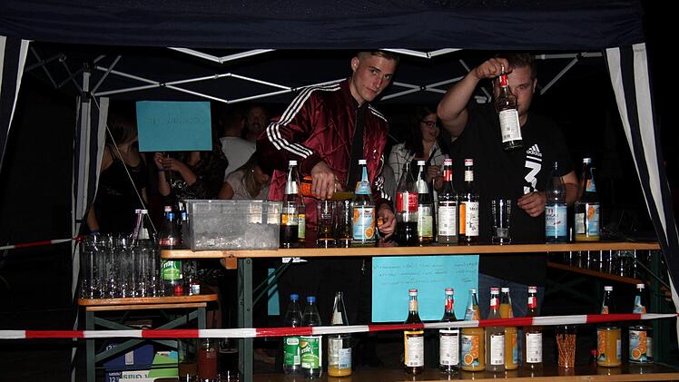 Party an der Realschule    Foto: Richard Sänger