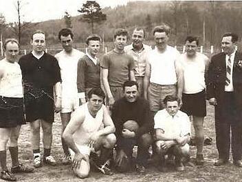 Die erste Fußballmannschaft des FC Schlaifhausen Foto: privat