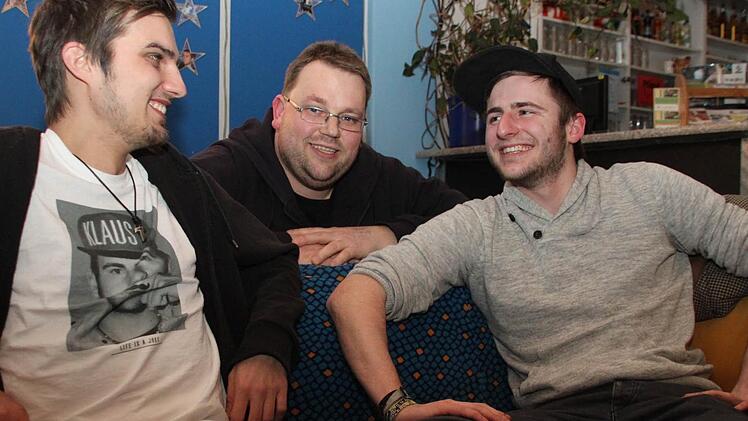 Sebastian Fick, Stefan Lehner und Marcel Klette wissen, dass die meisten Jugendlichen nicht auf Krawall aus sind und wehren sich gegen pauschale Vorurteile. Foto: Dagmar Besand