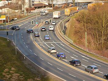 Blick auf die Südbrücke  Foto: Stefan Weiß