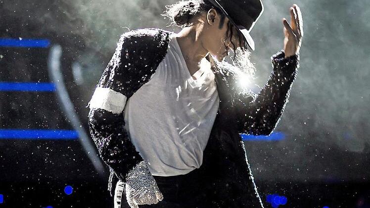 Fast wie das Original: Darsteller in dem Musical "Beat it!" (Probenfoto) Foto: PR