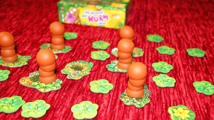 Kinderspiel-Tipp: Da kommt der Wurm raus  im Test - originelle Memory-Variante