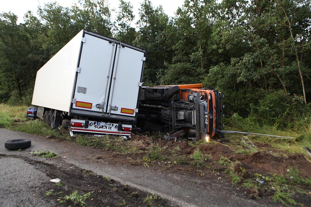 Tödlicher Lkw-Unfall auf der A6 bei Ansbach