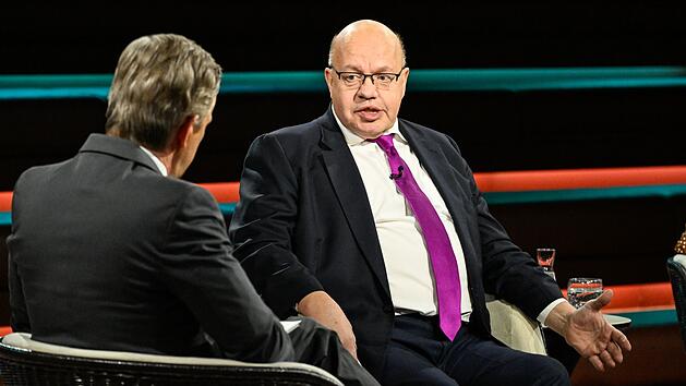 Ex-Bundeswirtschaftsminister Peter Altmaier lobte bei "Markus Lanz" die Reformf&auml;higkeit der Regierung unter Angela Merkel.