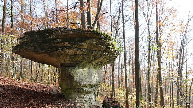 Um den "Teufelstisch" auf dem Eberhardsberg ranken sich gleich mehrere Sagen.  Foto: Alexandra Kraus