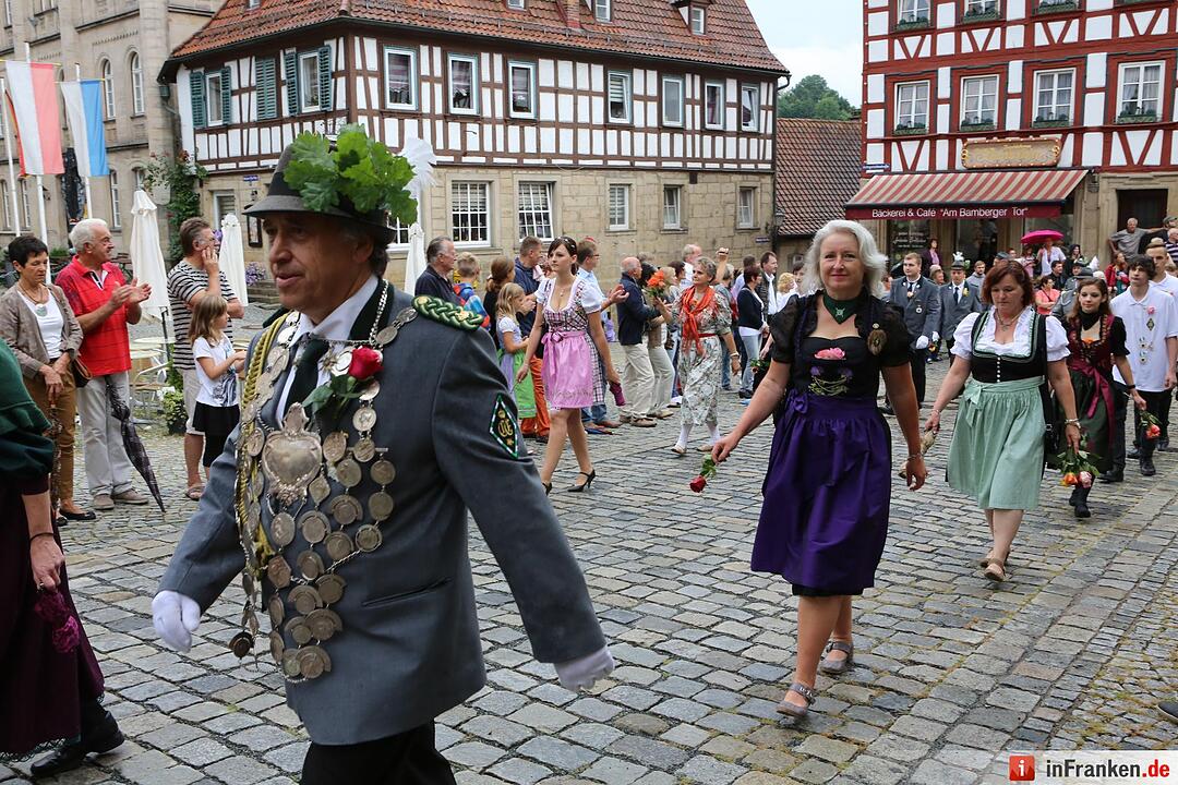 Kronacher Freischießen: Schützenauszug