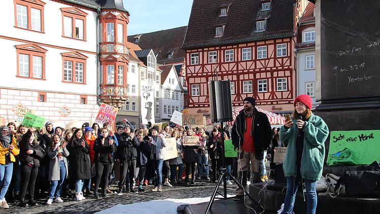 Schüler-Demo in Coburg für mehr Umwelt- und KlimaschutzJutta Rudel