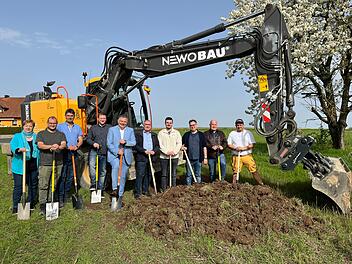 Obervolkach: Spatenstich f&uuml;r neue Baugrundst&uuml;cke - "schon einige Interessenten"