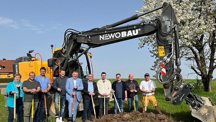 Obervolkach: Spatenstich f&uuml;r neue Baugrundst&uuml;cke - "schon einige Interessenten"