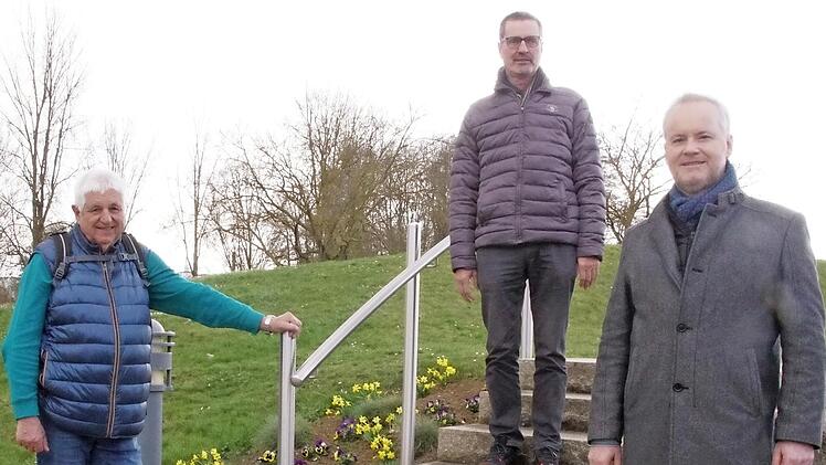 Kreisgruppensprecher Max Rother (Mitte) vom ADFC Obermain und seine beiden Stellvertreter, Armin Lieb (links) und Ralph Fischer, freuen sich, endlich wieder Touren anbieten zu können und laden dazu herzlich ein.