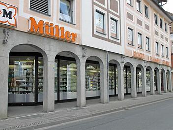 Der Drogeriemarkt Müller verlässt die Innenstadt. Das Unternehmen hat den Mietvertrag für das Filialgebäude gekündigt. Fotos: Alexander Hartmann