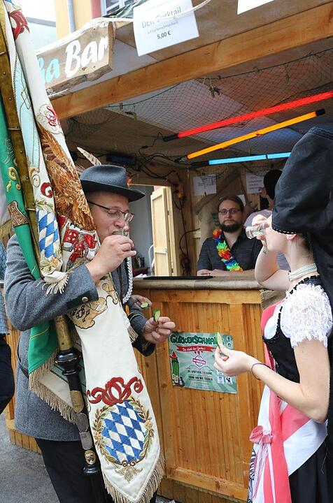 Fischerstechen der Erwachsenen am Sonntag. Foto: Barbara Herbst