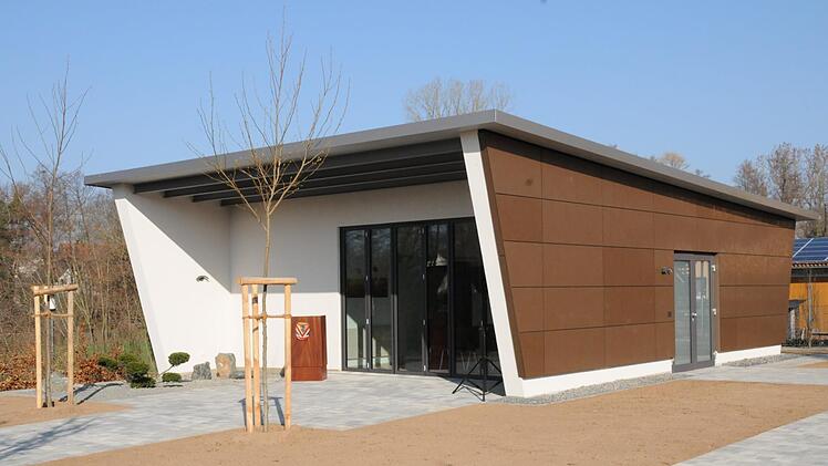 Die neue Aussegnungshalle in Dormitz Foto: Karl Heinz Wirth