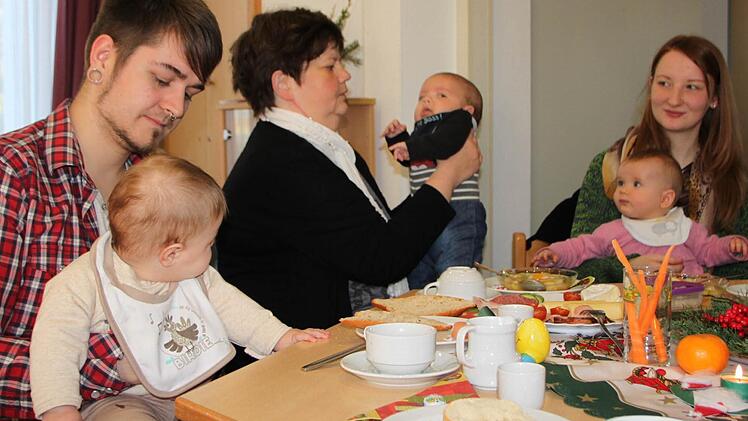 Das gemeinsame Frühstück vom Familientreff La Mama findet jeden zweiten Dienstag im Monat im evangelischen Gemeindehaus statt. Foto: Ulrike Müller