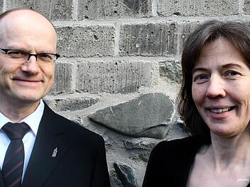 Willi Kronenberg (Truhenorgel) und Karla Schröter (Barockoboe) begeben sich auf die Suche nach neuen Melodien und deren Weiterführung, die in die Klassik, einen neuen, zeitgemäßen Stil führt. Foto: Karolina Plachetko